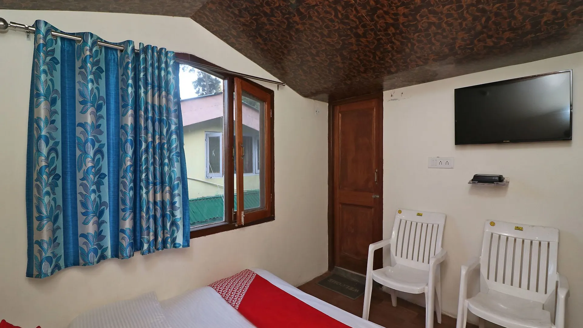 Oyo 13353 Home Friends Colony Shimla Apartment